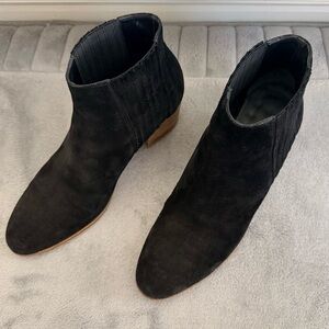 Vince Raider Black Suede Ankle Boots